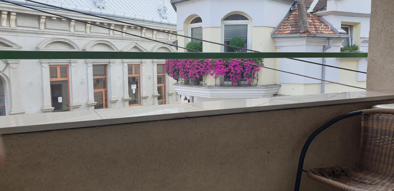 Apartman Natasa 1 Βρσατς Εξωτερικό φωτογραφία